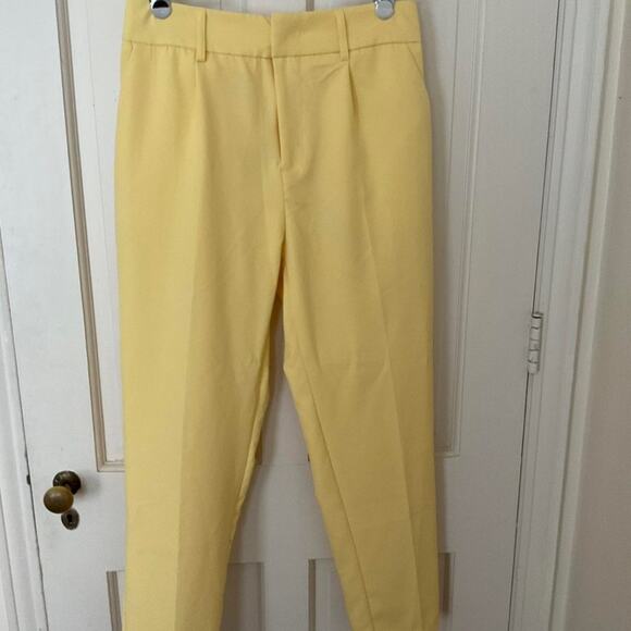 Shein yellow belted pants size large - Picture 3 of 4